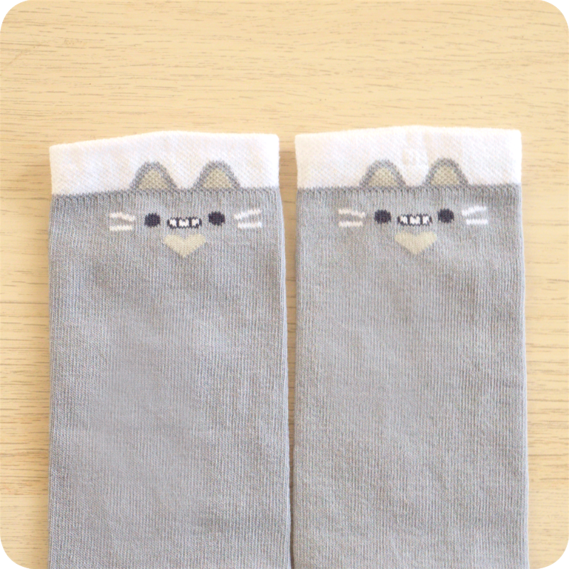 Chaussettes chat gris